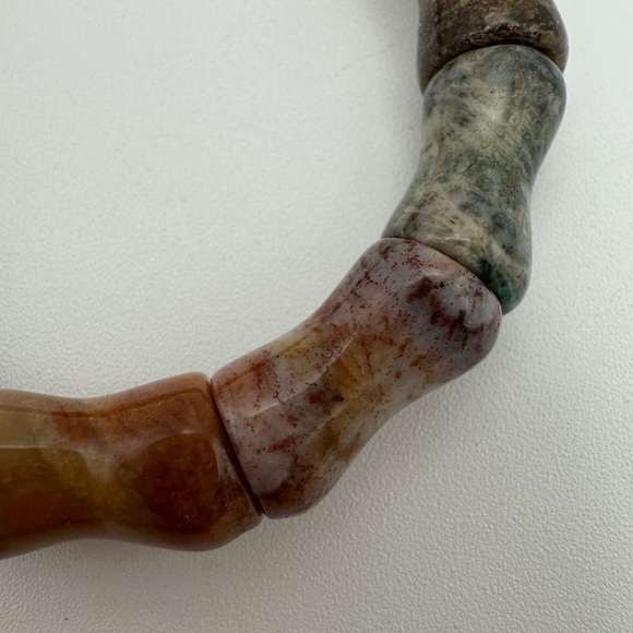 Coral Jade Bamboo Beads Bracelet - Picture 6 of 6